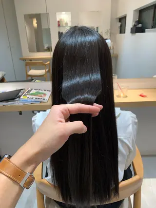 ロング ✨髪質改善　美髪✨ 縮毛　井上 大誠のヘアスタイル