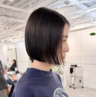 ショート foto所属・𝐁𝐋𝐔𝐄𝐓 /カット特化/新宿のヘアスタイル