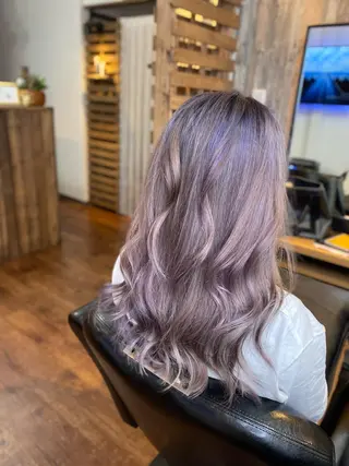 ロング カラー ヘアアレンジ Lizir ルズィール所属・Luzir⭐︎ GEN⭐︎のヘアスタイル