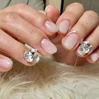 ネイル hohomi .のネイルデザイン