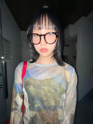 カラー sliver ・siki /YUIのヘアスタイル