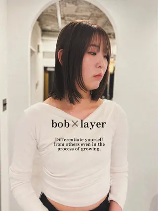 ミディアム カラー ond〖オンド〗所属・中目黒インナーカラー ボブ橋本青輝のヘアスタイル