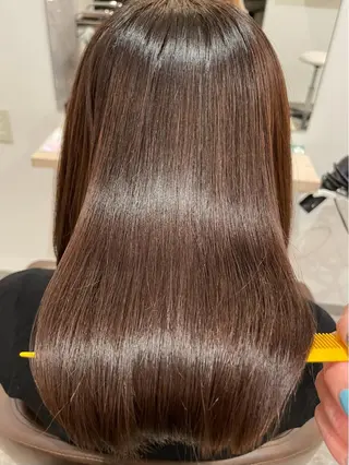 ミディアム 大谷 杏菜のヘアスタイル