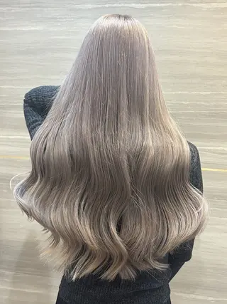 ロング カラー 🎀asumi/大宮 /ブリーチモデル🎀のヘアスタイル
