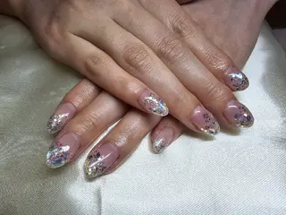 ミディアム nail salon R横浜店所属・NailsalonR Kiyomiのネイルデザイン
