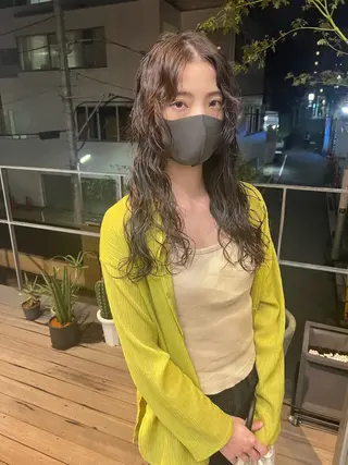 セミロング パーマ sakoda shunkiのヘアスタイル