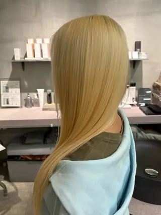 ロング カラー 鮫島海斗☆レイヤー☆ ケアブリーチ☆パーマのヘアスタイル