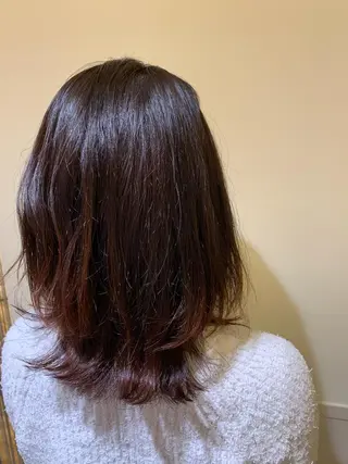 ミディアム カラー 高橋友里亜 /フリーランスのヘアスタイル