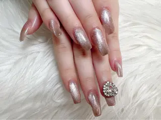 ロング シェヌネイル JURAのネイルデザイン