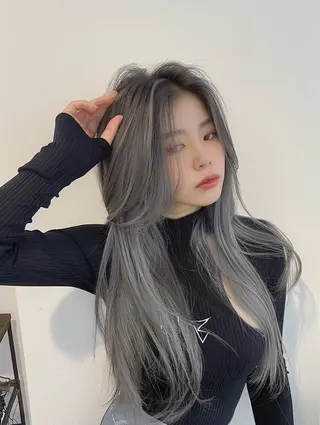 カラー ハイトーン✨髪質改善 ✨スパ得意✨ミヤタのヘアスタイル