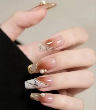 ネイル RINA 🌸のネイルデザイン