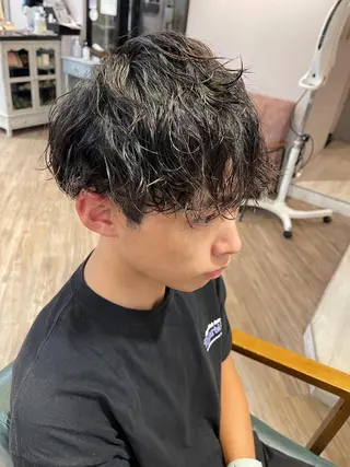 パーマ メンズ 植田 能生のヘアスタイル