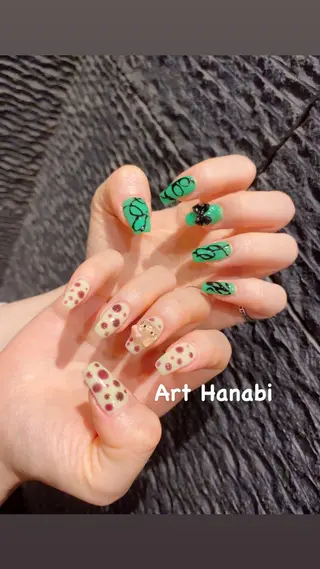 ネイル Art Hanabi所属・Art Hanabi ミリのネイルデザイン