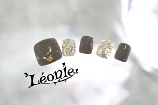 ネイル Leonie やまざきのネイルデザイン