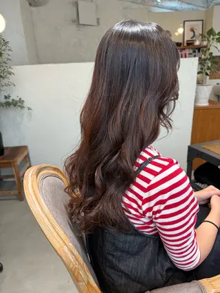 ロング lea/1 HANARE所属・梅澤 麻衣のヘアスタイル