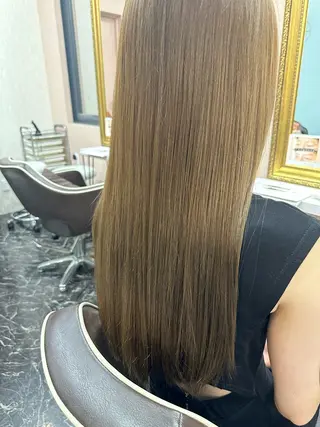 ロング 髪質改善&トリートメント over hair 長岡京店所属・吉田 翼のヘアスタイル