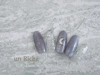 ネイル 深井 聖羅のネイルデザイン