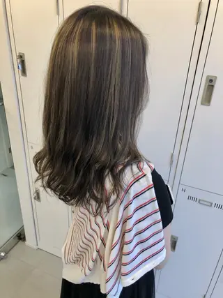 セミロング カラー Saori / さおりのヘアスタイル