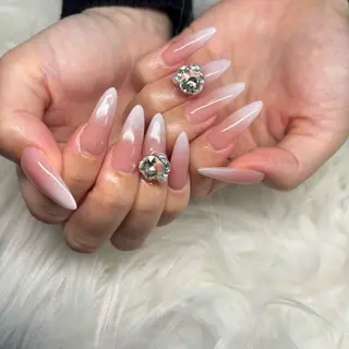 ネイル RE💟N.NAIL ラテン系お姉さんのネイルデザイン