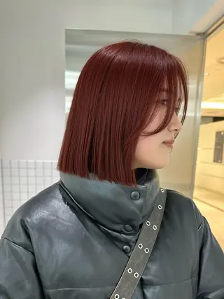 ショート カラー iroha半個室 大阪/ボブ/縮毛矯正のヘアスタイル