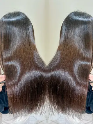 ロング 髪質改善縮毛矯正🫧 村上蒼生のヘアスタイル