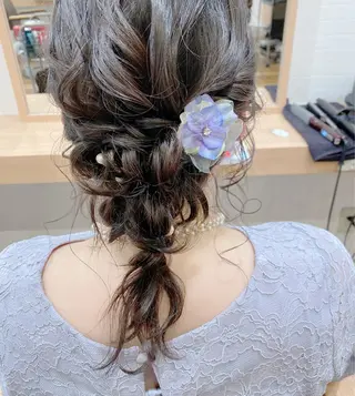 ヘアアレンジ GRANLUSSO 〜グランルッソ駅前店所属・木口 嘉美のヘアスタイル