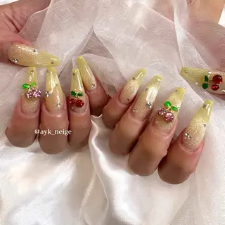 ネイル n'eige nail所属・大谷 綾香のネイルデザイン