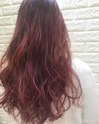 ロング カラー ナガイ ユウキのヘアスタイル