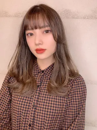 セミロング カラー 透明感/オリーブ/ グレージュ/YUKAのヘアスタイル