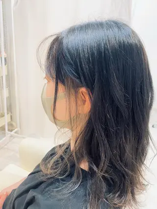 ミディアム カラー ブリーチなしWカラー /酸性ストレート河本のヘアスタイル