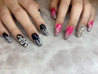 ネイル Piacere所属・Piacere 絵美のネイルデザイン