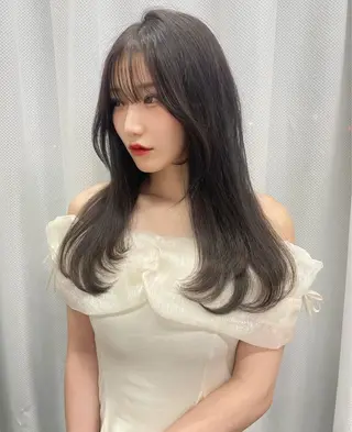 ロング カラー レイヤーカット/ 縮毛矯正/ミサキ💐のヘアスタイル