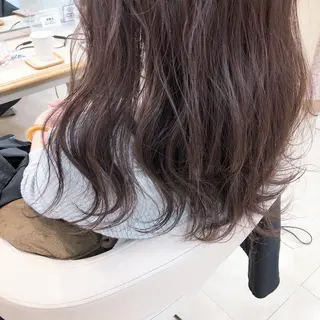 ロング カラー 似合わせ.ﾍｱｾｯﾄ 得意🌹井上美沙のヘアスタイル