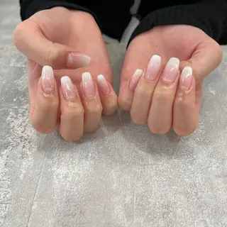 ネイル 大島 玲奈のネイルデザイン