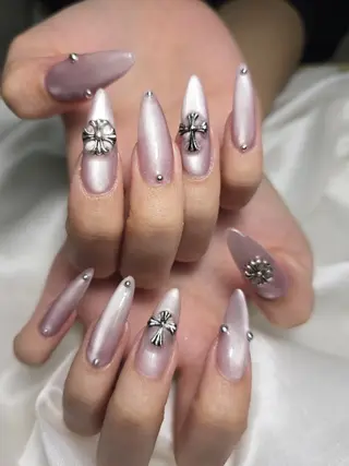 ネイル ビジュード ネイルのネイルデザイン