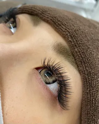 マツエク・マツパ _WHITE 南海難波店のマツエク・マツパデザイン