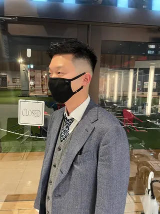 ショート メンズ メンズヘア特化 崎田 成人のヘアスタイル