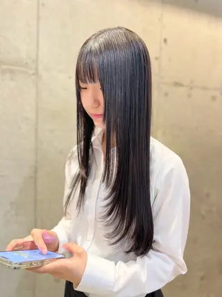 ロング 大宮縮毛矯正の達人 コガワラのヘアスタイル