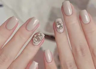 ネイル 高木 維麗絲のネイルデザイン