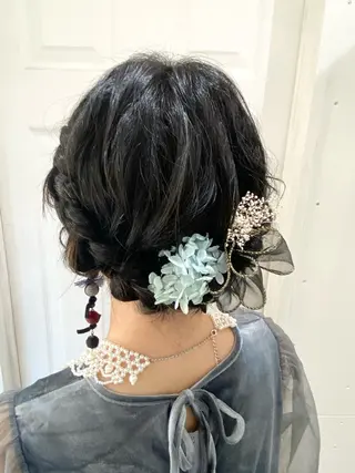 ヘアアレンジ uros.所属・uros.中目黒 moekaのヘアスタイル