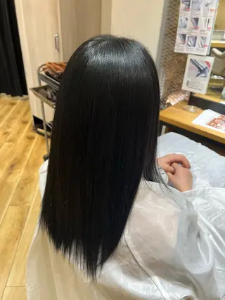 カラー 高須 翼のヘアスタイル