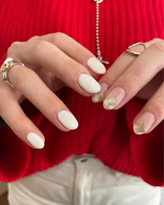 ネイル kiii.__ ✴︎*のネイルデザイン