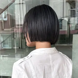 カラー RINA .のヘアスタイル