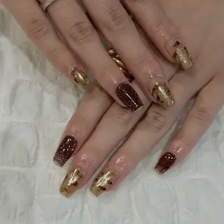 ネイル NINE_ AKARIのネイルデザイン