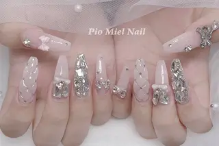 ネイル Pio Mielのネイルデザイン