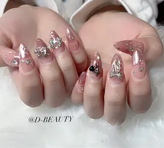 ネイル D-BEAUTY Nailsalonのネイルデザイン