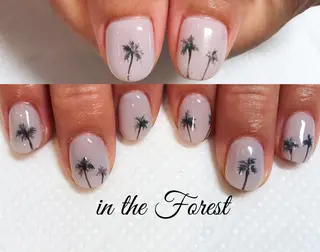 ネイル in the Forest所属・コガ アオイのネイルデザイン