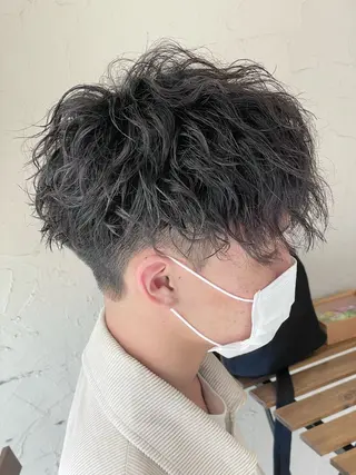 ショート カラー パーマ メンズ メンズ特化/パーマ指 名No.1/百瀬太郎のヘアスタイル