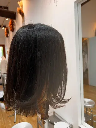 ミディアム カラー パーマ ヘアアレンジ キッズ ネイル マツエク・マツパ アイブロウ 堀井 凌平のヘアスタイル