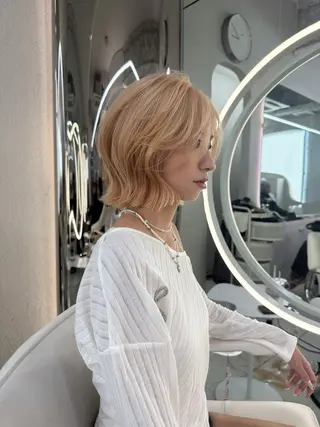 ショート ハイトーンボブ Mizuki.のヘアスタイル